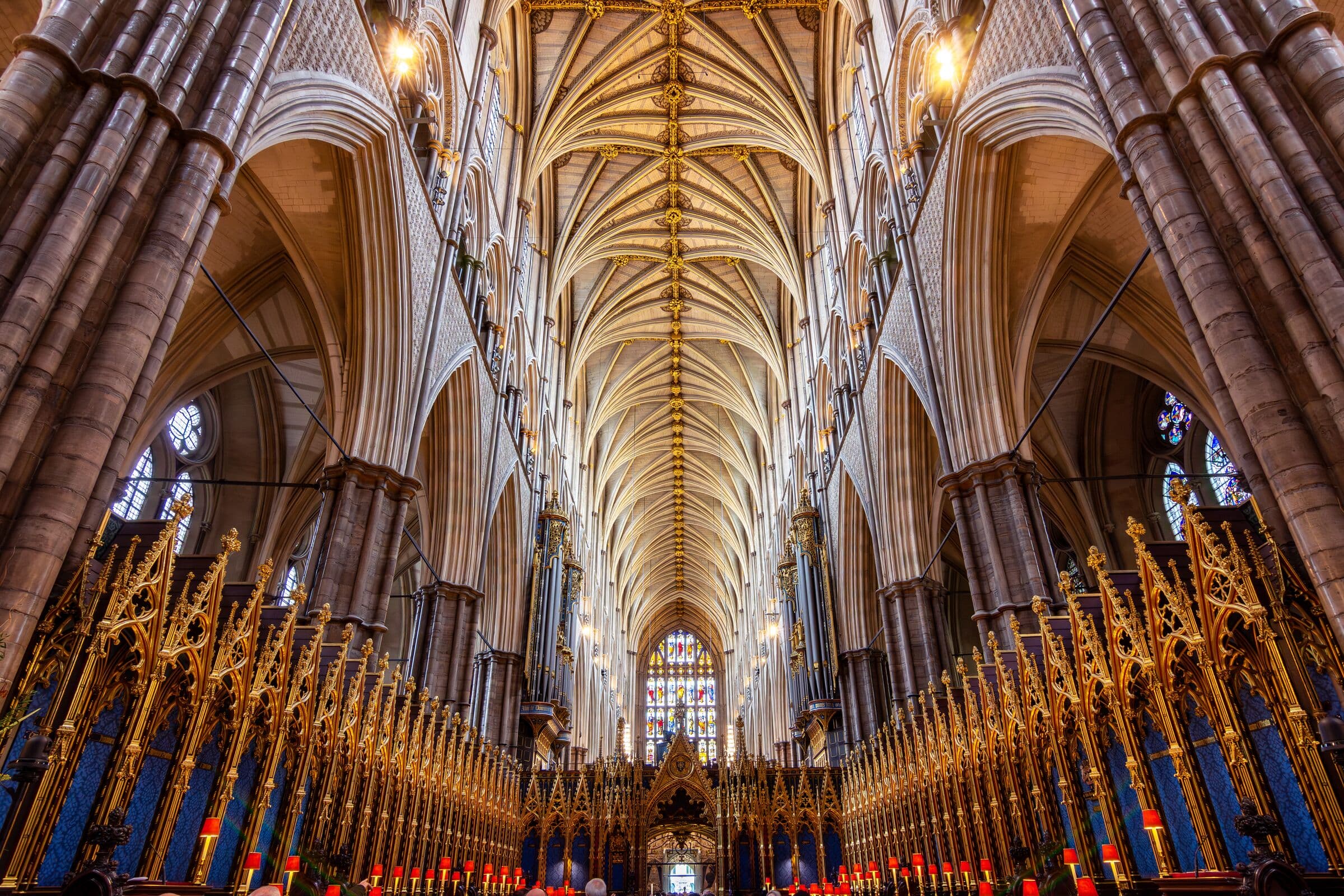 La nave y el coro de la Abadía de Westminster